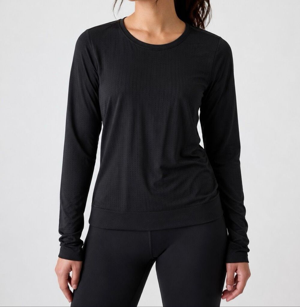 Athleta Black Long Sleeve Performance Top Estimated Size M Athletic Shirt